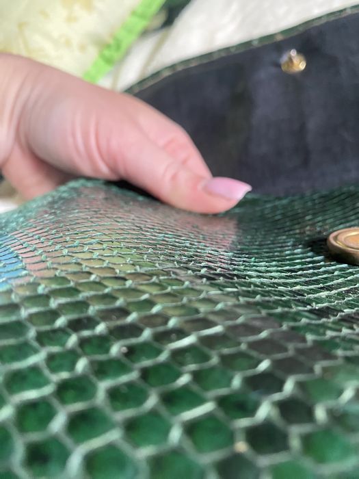 Зелена Сумка клатч шкіра зміі