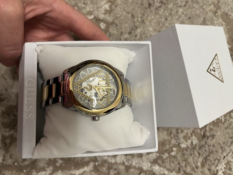 Zegarek Guess nowy z metką