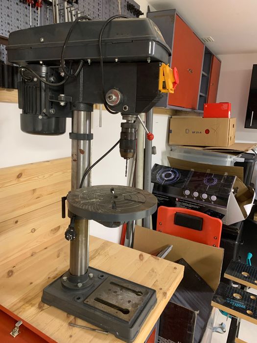 Furadeira de bancada cevik 12-941