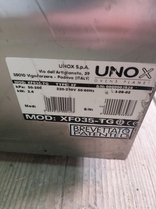 Пароконвектомат конвекційна піч з парозволоженням Unox XF035-TG 220В