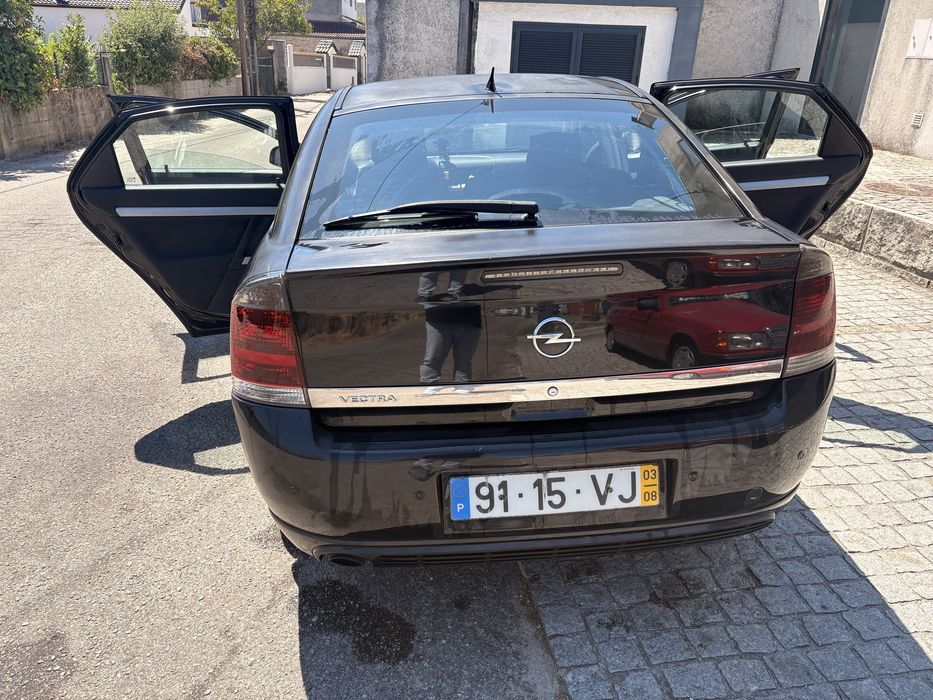 Opel Vectra — fotografia 4