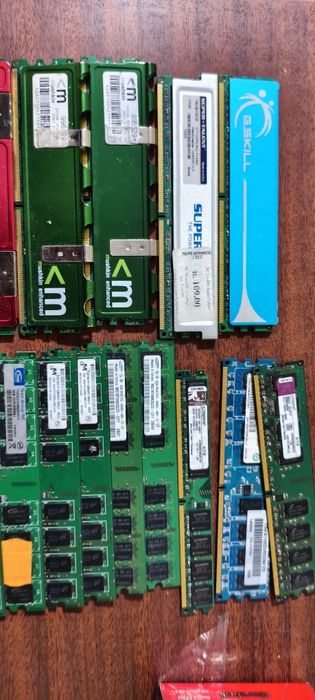 Оперативна пам'ять ОЗУ DDR2 1 2 gb