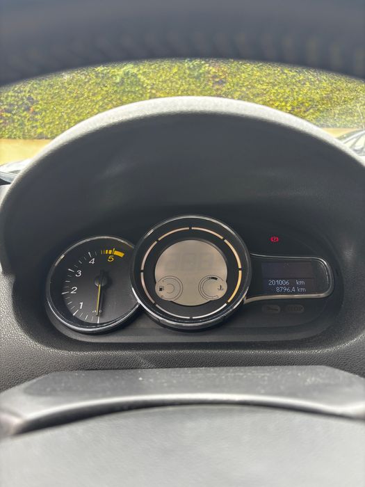 Renault Mégane 3 coupé Bose Edition 1.5 dci 110cv gasóleo (2014)