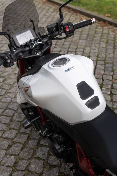 Honda CB 750 Hornet 2023 1.500kms