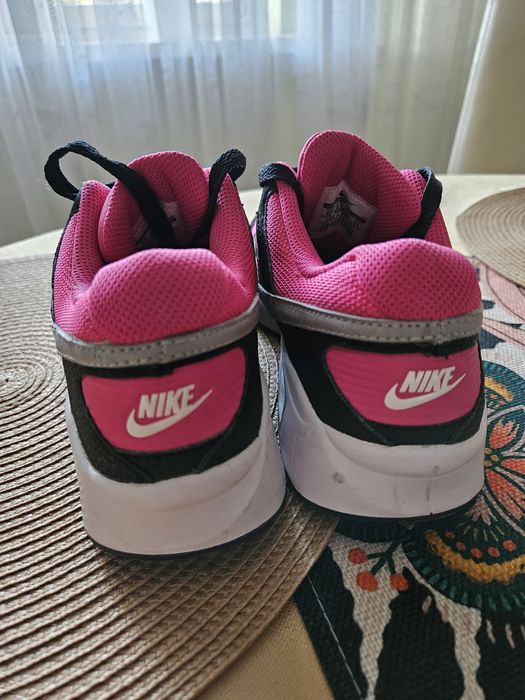 Buty Nike Air Max R38.5