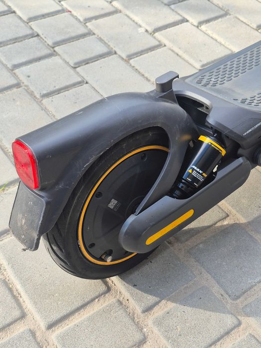 електросамокат Segway-Ninebot MAX G2 D 2025 рік