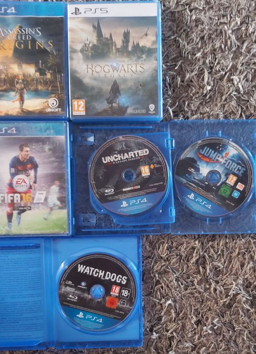 Ps4 jogos e comando.