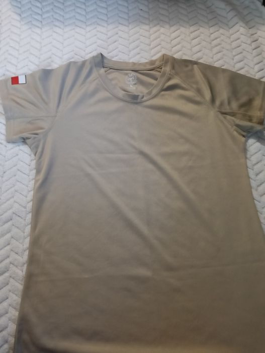 Nowy t-shirt z Cosmoshop,róż L , Cena 12 zl