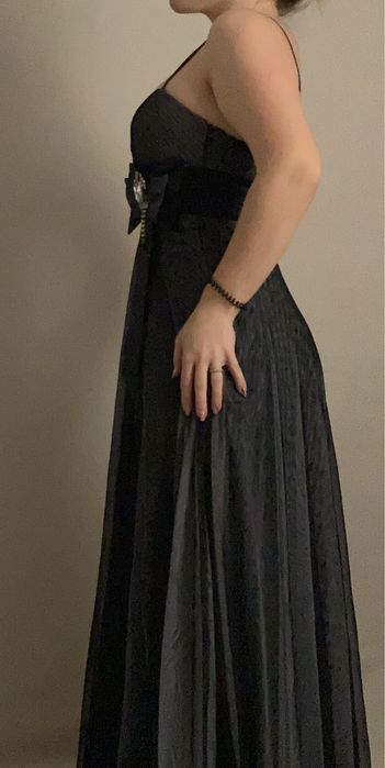 Сукня вечірня