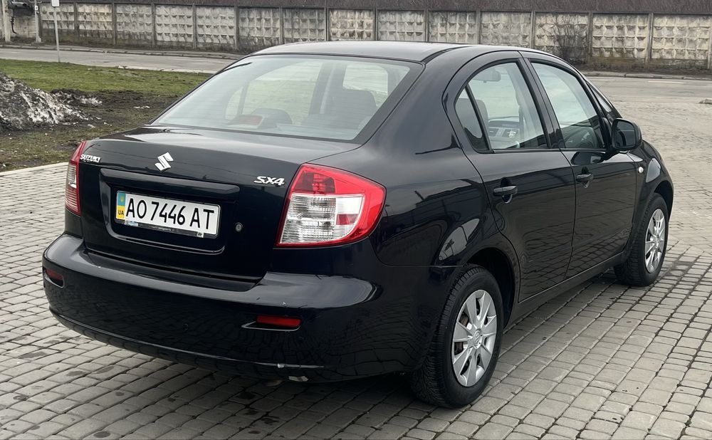 Продам  Suzuki SX-4 2008 один власник