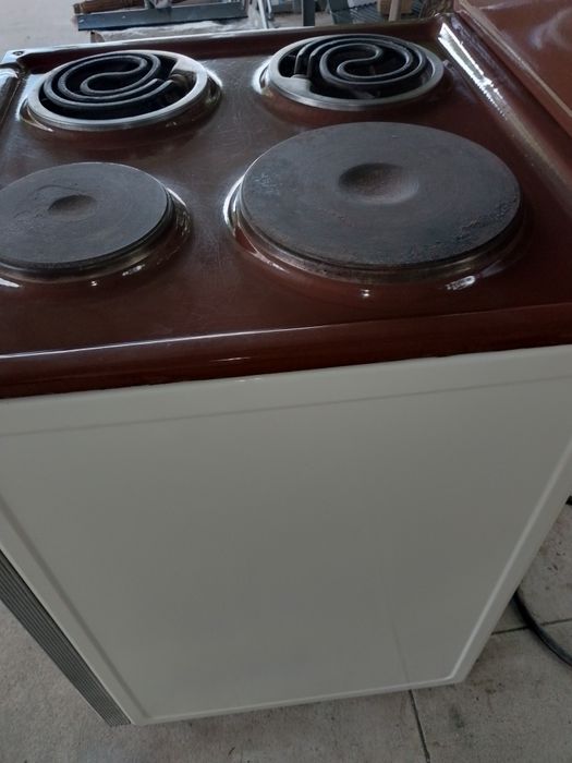 Электроплита ,,Электра-1002" ЭБЧТШ6-4-8,5/5-220