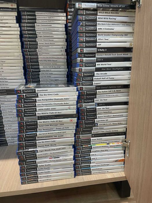 VENDO JOGOS PS2 USADOS - SEPARADAMENTE OU EM PACK COMPLETO