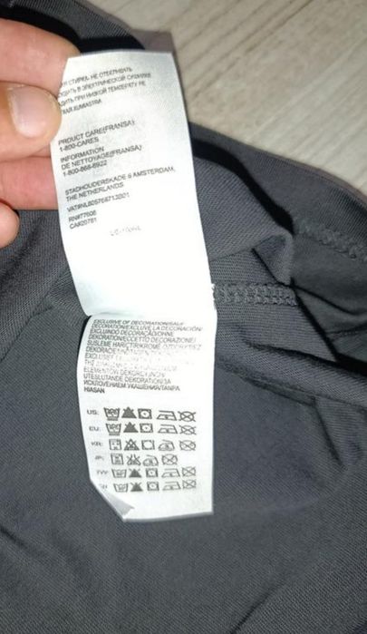 Футболка чоловіча класична Lacoste
