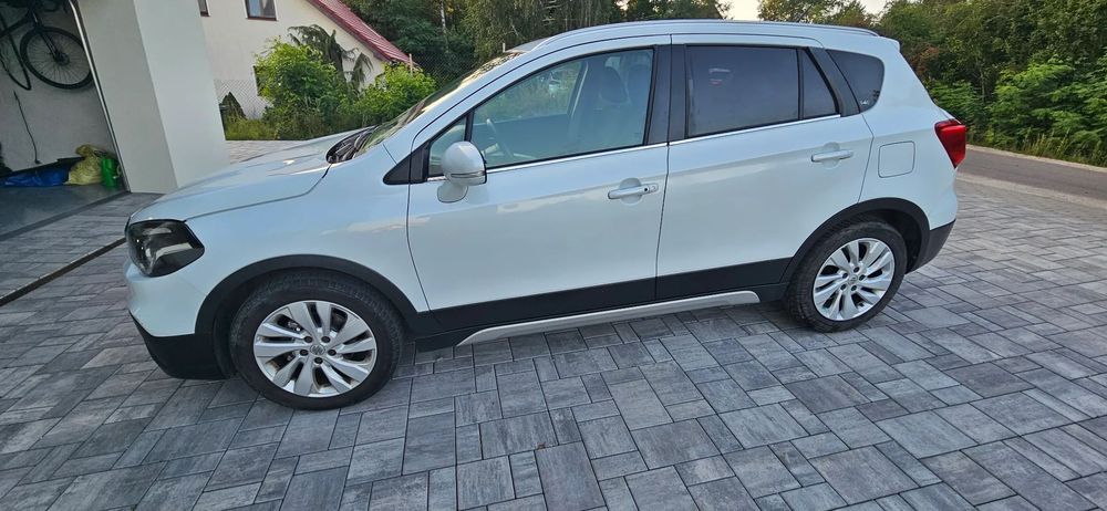 Suzuki SX4 S-Cross