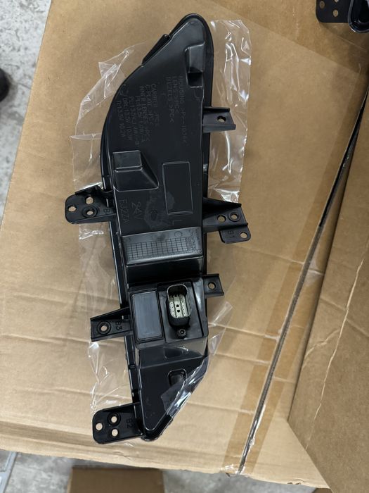 Lincoln MKZ 14-17 противотуманка дхо линкольн мкз 2013 2014 2015 2016