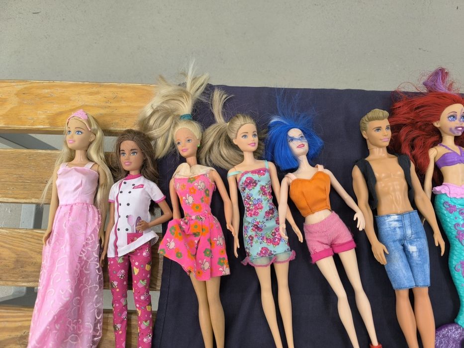 Bonecas Barbie sereia / Princesa