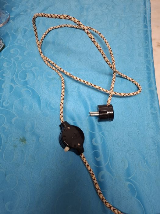 Tomada antiga para aparelhos de colecção