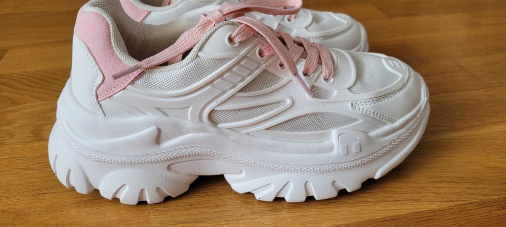 Buty sportowe białe 37 DeeZee