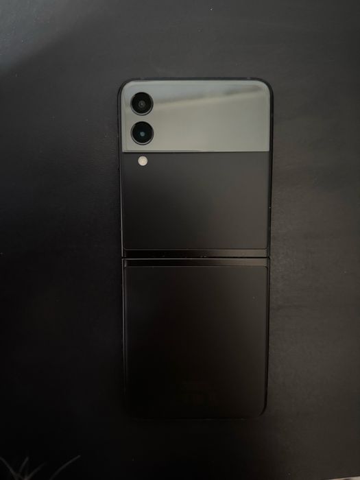 Galaxy Z Flip3 5G 128gb