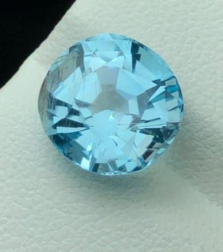 Topázio Azul Natural 6,55ct - Lapidação Fantasia (Brilho de Luxo)