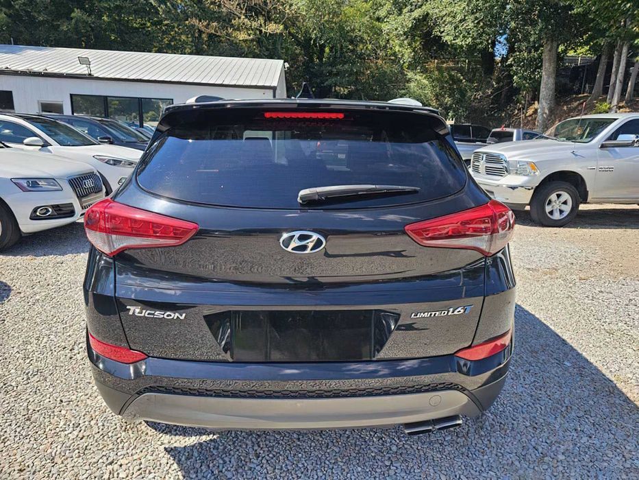 Hyundai Tucson Limited      2016