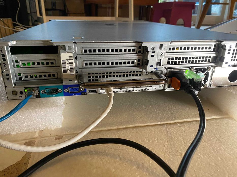 Dell Precision R7910 – serwer high‑end workstation/server