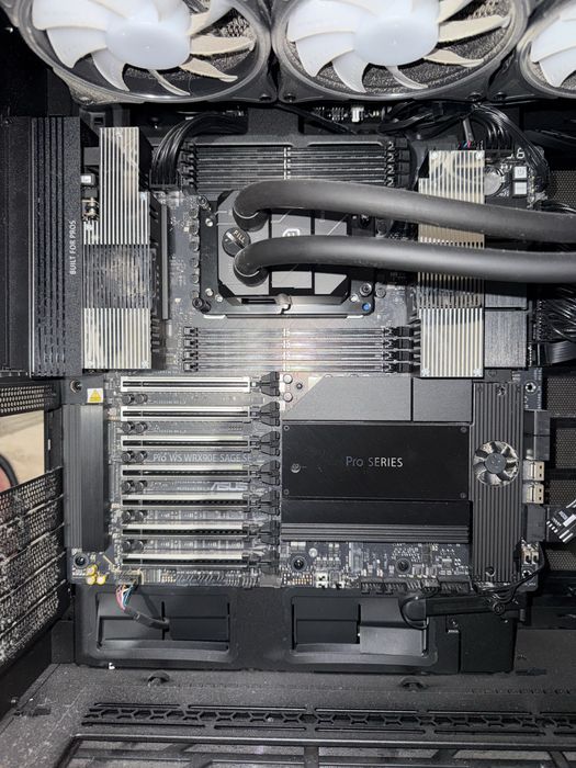 AMD Ryzen Threadripper PRO 9995WX475162806731427842