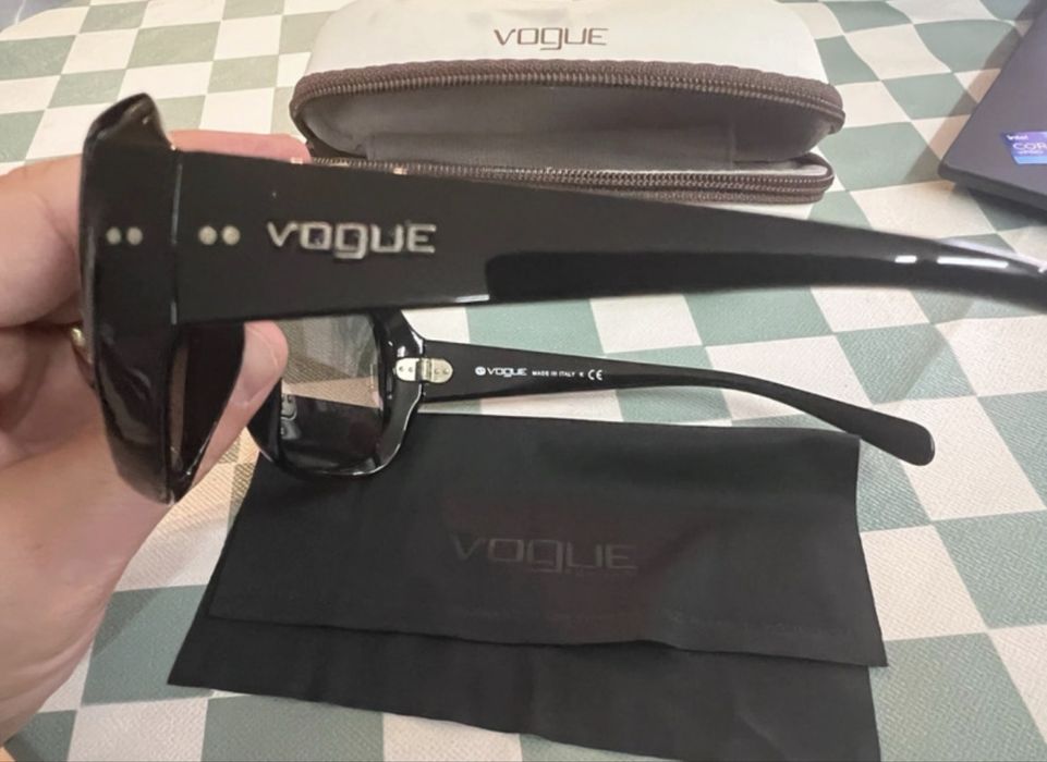 Oculos de sol Vogue
