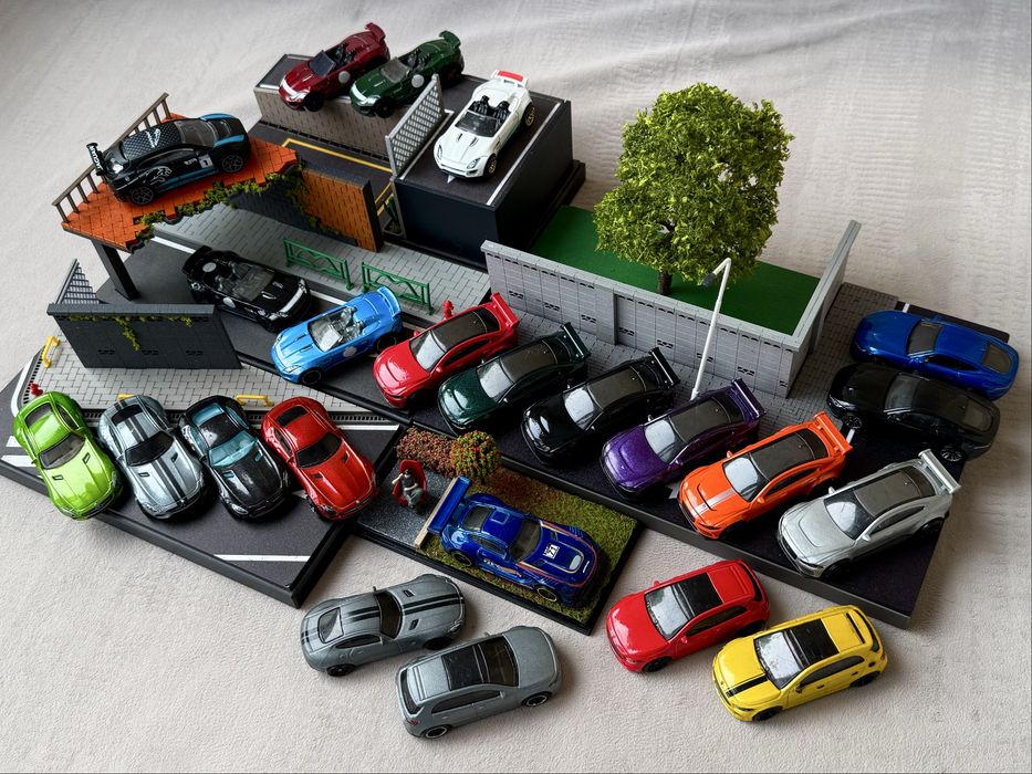 Hot Wheels Porsche, Audi, BMW, Mercedes, Aston, Pontiac, Volvo, Fiat