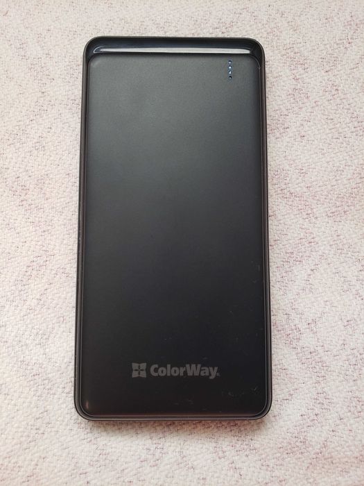 Павербанк 10 000 с быстрой зарядкой