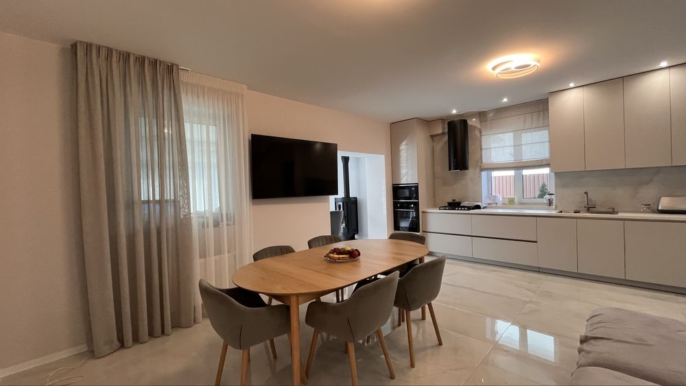 Сучасний дуплекс з ремонтом в Лісовій Бучі