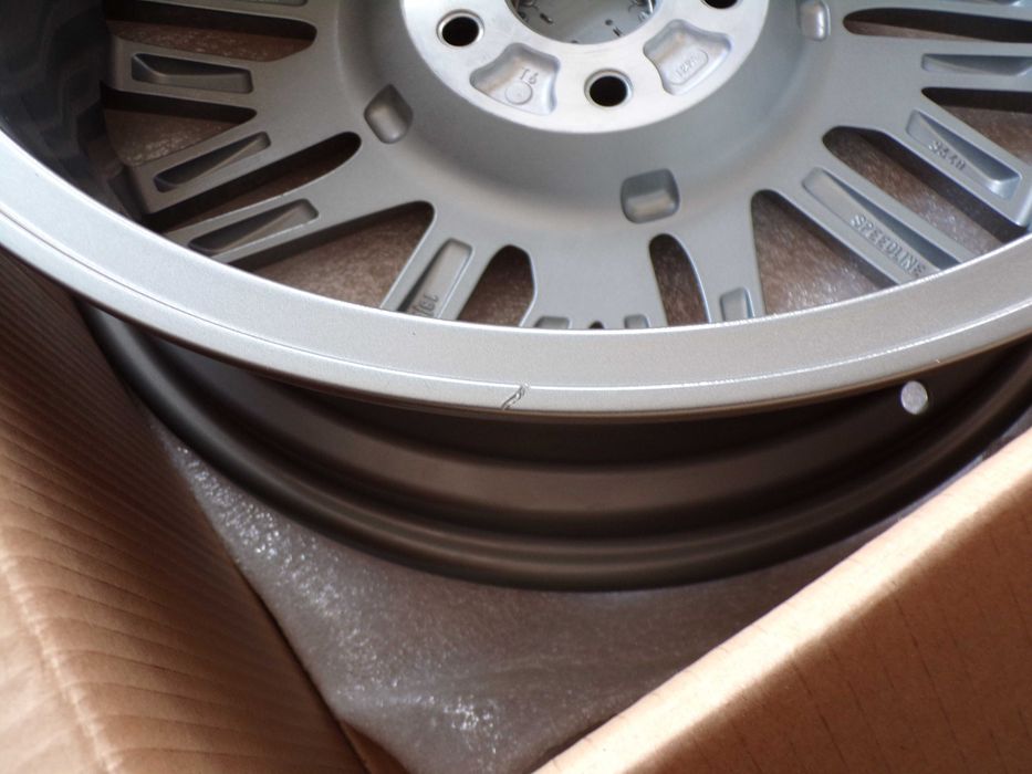 Felgi aluminiowe fabryczne 18 5x114,3 Honda HRV HR-V RU ryskitransportowe