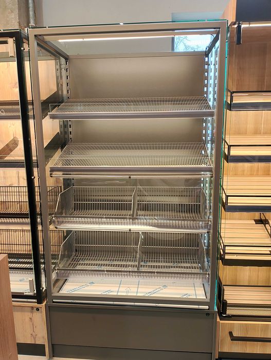 Regał piekarniczy Rosa, witryna piekarnicza