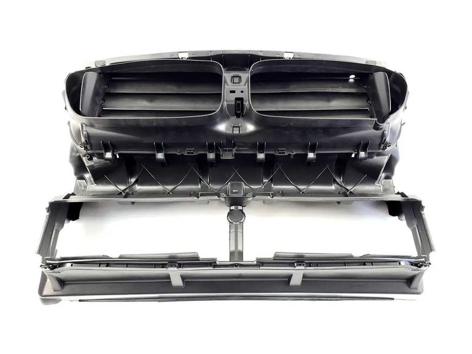 Панель воздуховода с електрожалюзями (Телевизор) BMW 5 Series F10/F11