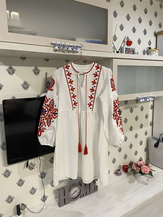 Вишиванка вишита сукня