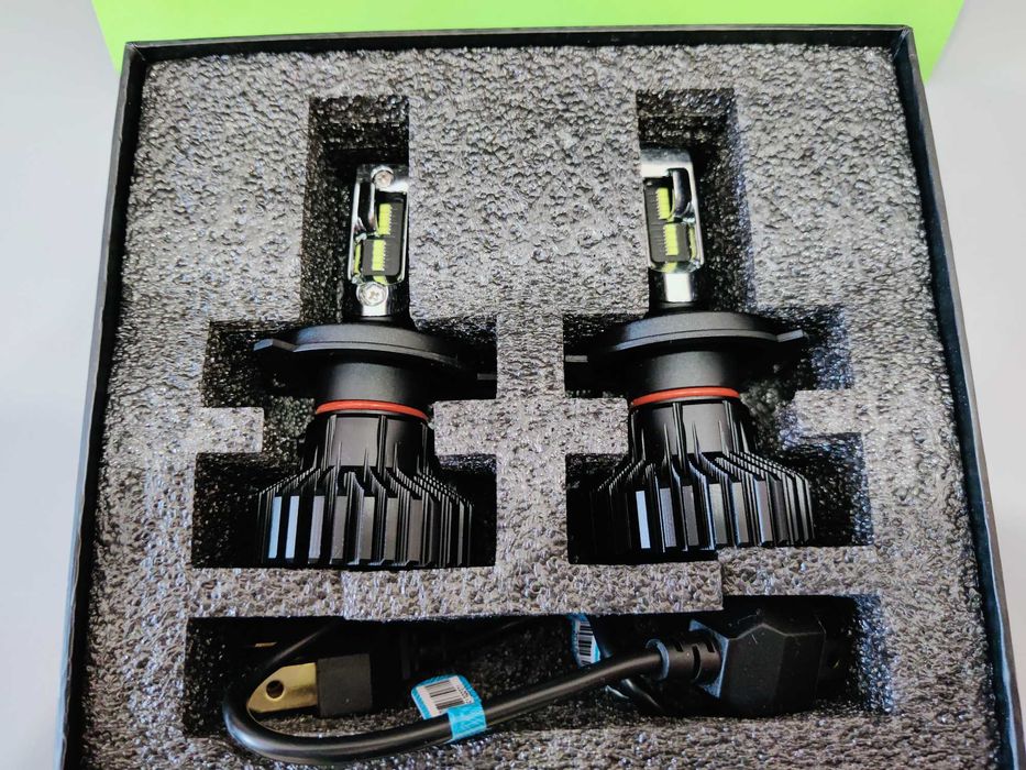 Комплект ламп головного світла LED X5 (Цоколь H4)