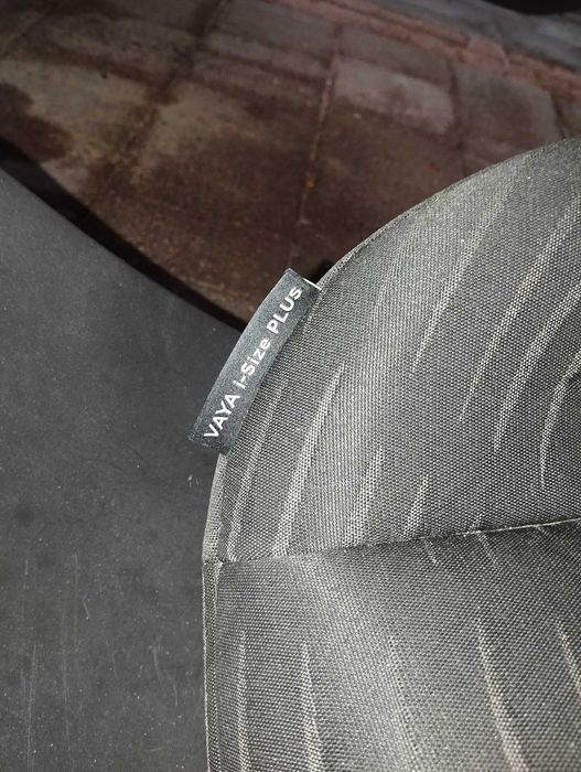 Fotelik ISOFIX obrotowy GB vaya i-size plus