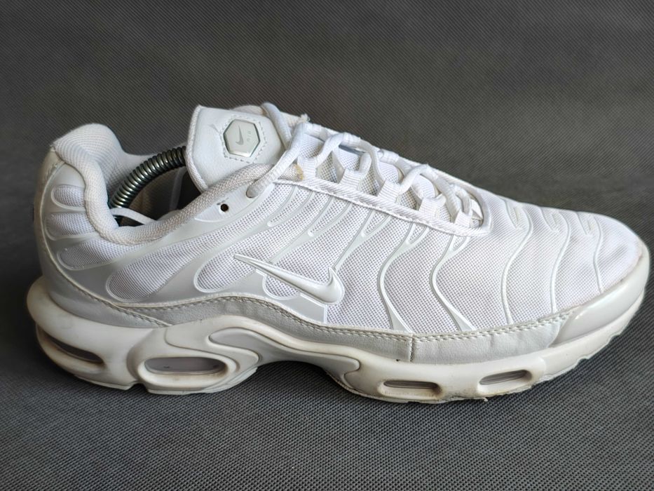- Buty Nike Air Max Plus TN  r. 46 (44/45)