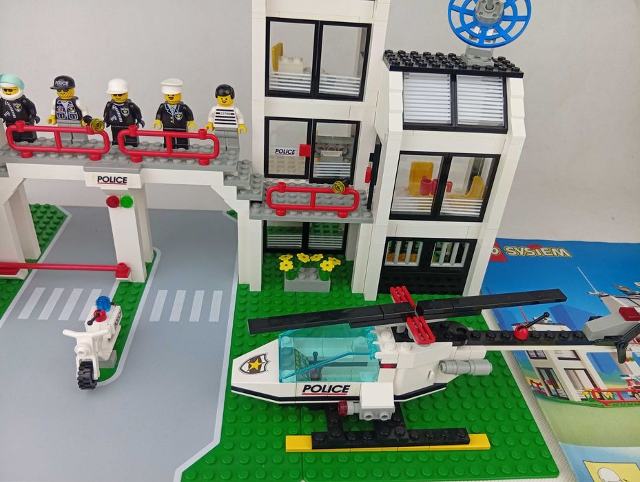 LEGO City System Miasto 6398 Komenda Policji