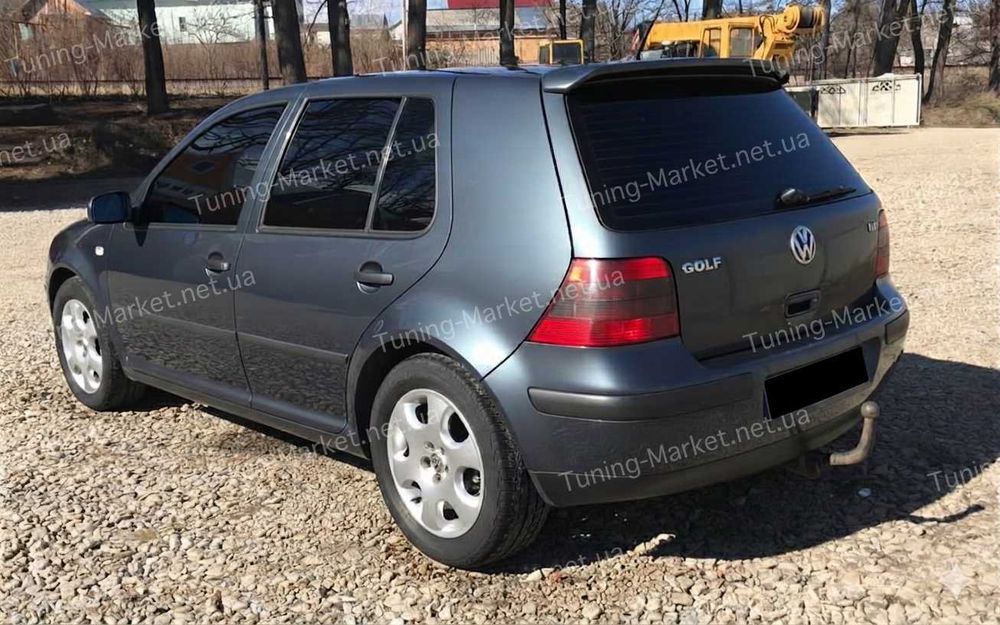 Спойлер на ляду, крышку багажника Volkswagen Golf 4, козырек Фольксваген Гольф 4