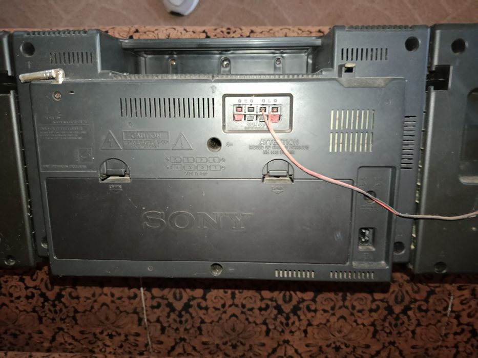 Sony CFS-717S вінтажна магнітола