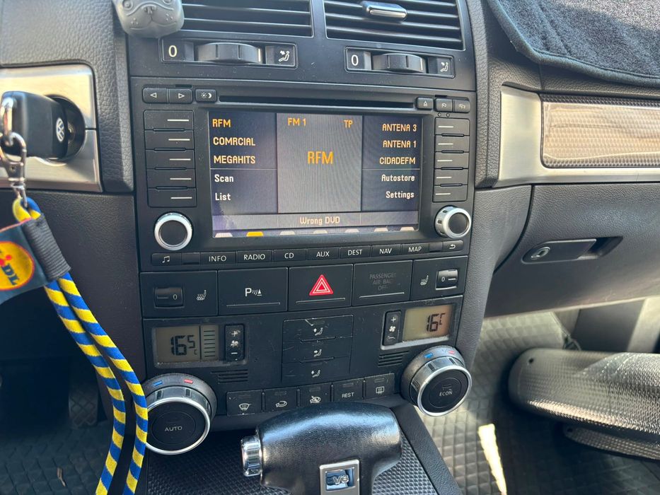 Volkswagen Touareg 3.0 V6