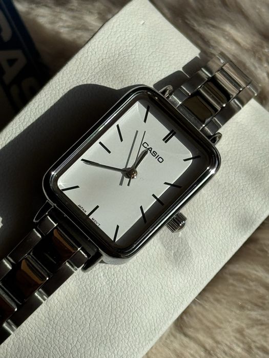 Годинник жіночі Casio LTP-V009D-7E Оригінал Гарантія Часы