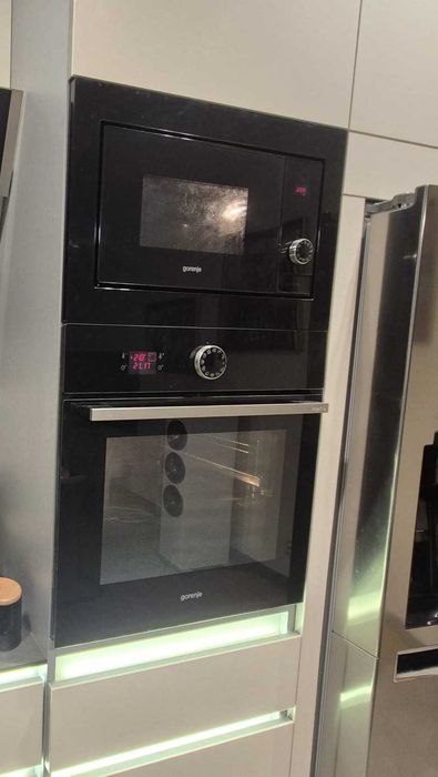 Piekarnik Gorenje model:EVP241-442E