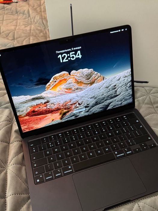 Mac book air m3 16/256 гб