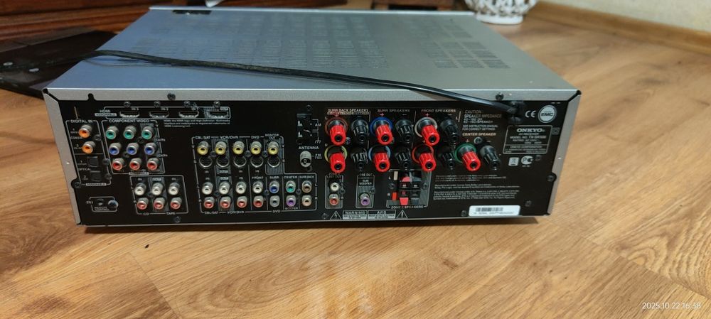 Amplituner Onkyo  TX -SR 506