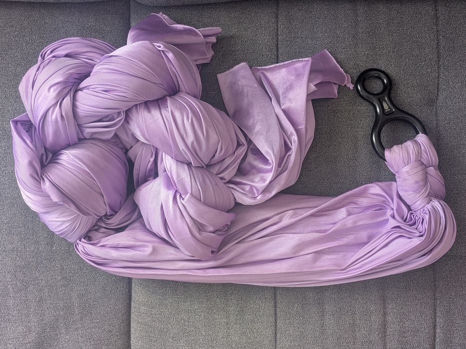Szarfa aerosilk z karabinem