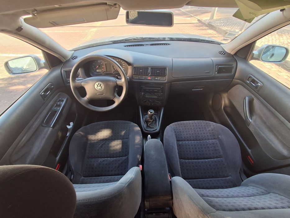 Vw Golf 1.4i-16v Variant 5p+AC 2001