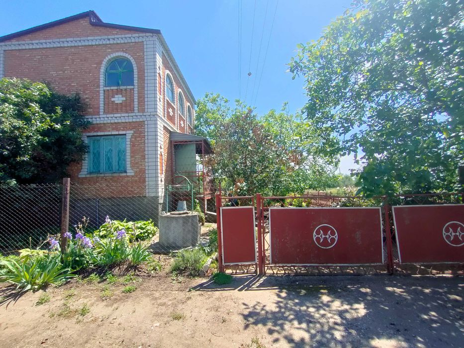 Продам Дачу в Лупарево