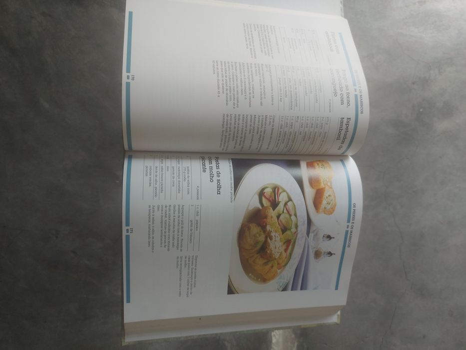 Livro Os prazeres da boa mesa.